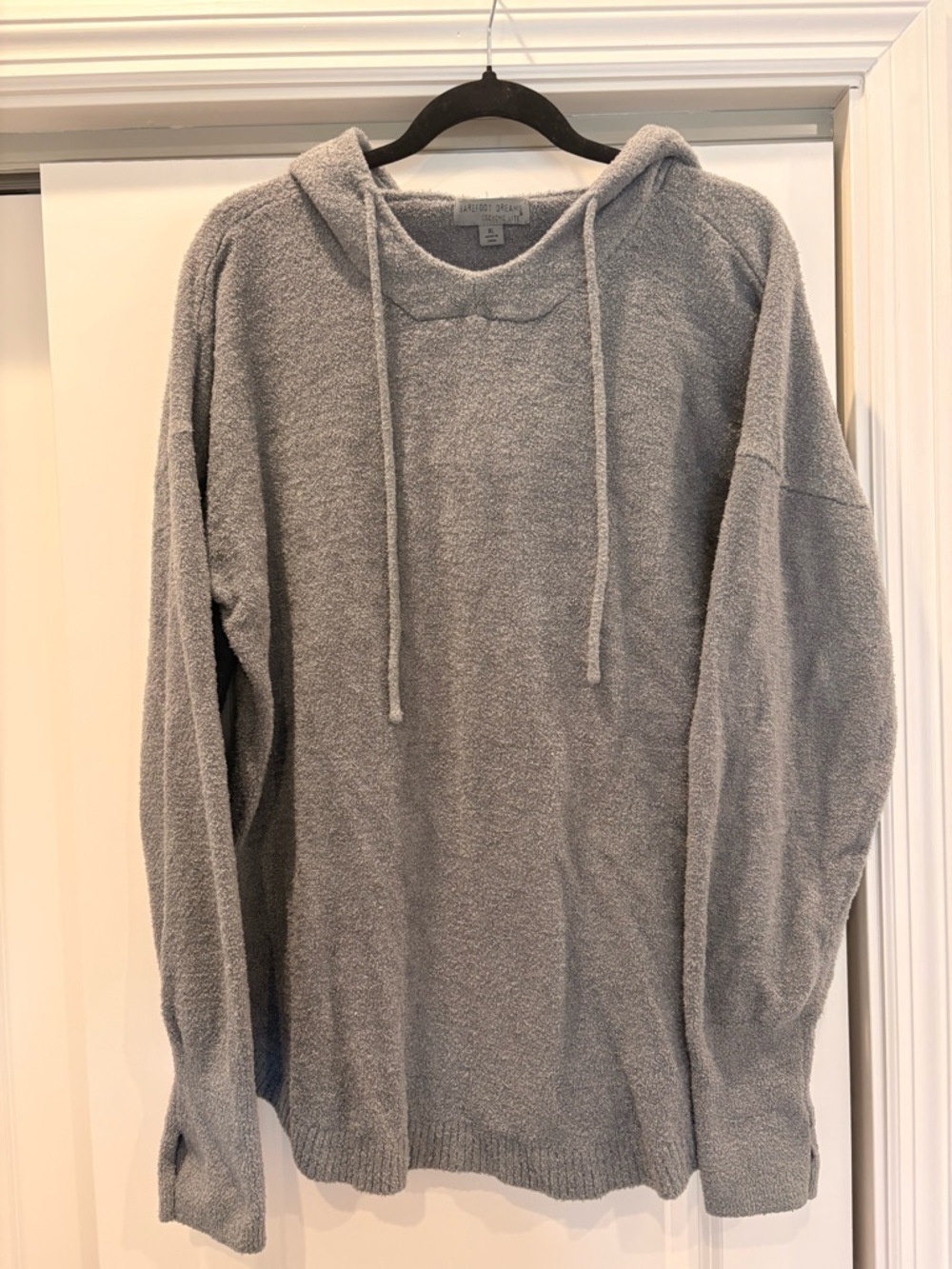 Barefoot dreams Pullover Sweater Size XL